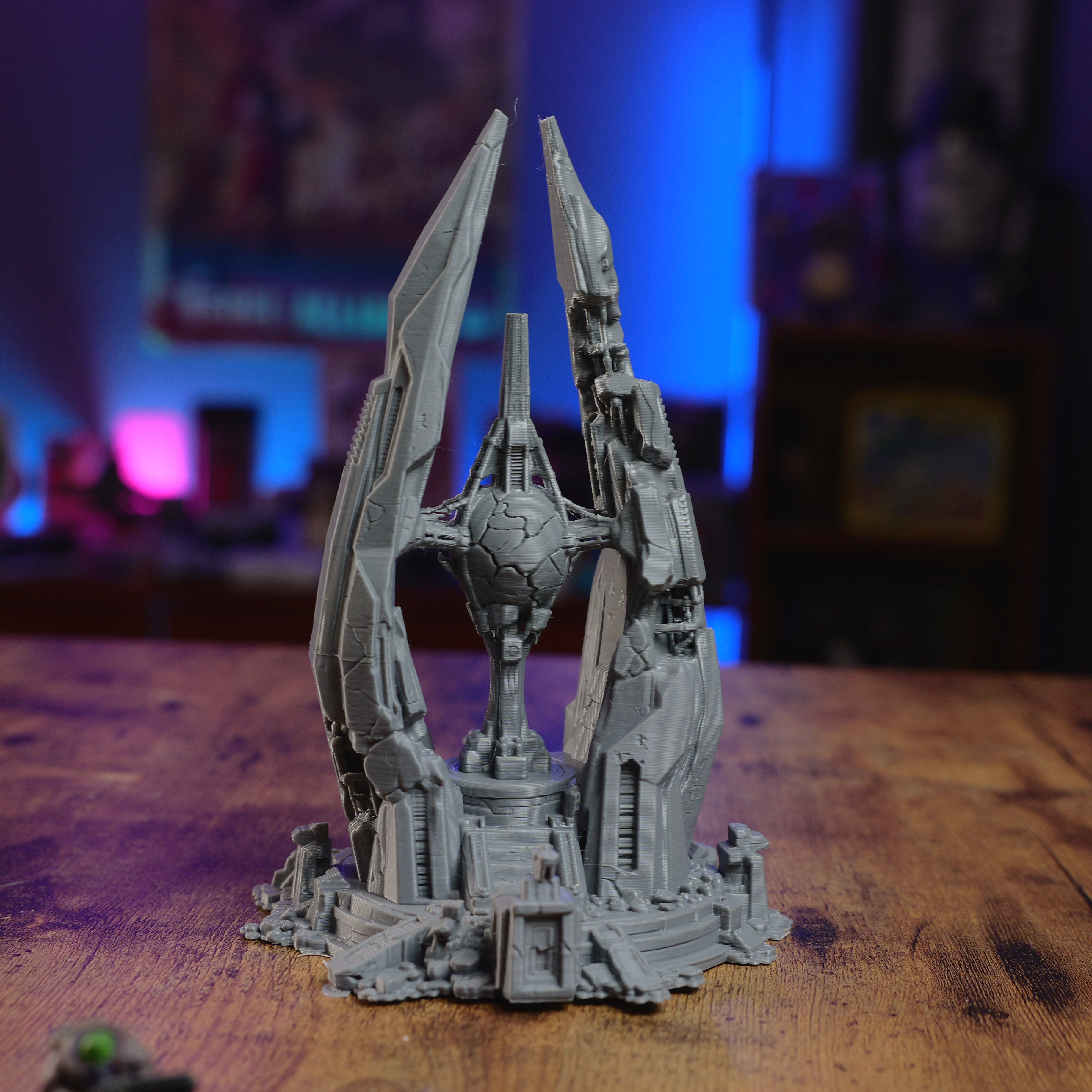 Actual unpainted Alien Orb Spire terrain